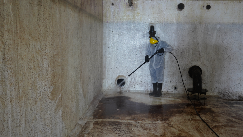 Water Tank Cleaning for Villas: What Homeowners Should Know Water Tank